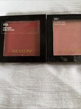 Revlon Powder Blush Duo — Very Berry (033) & Oh Baby! Pink (001)
